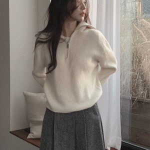 Zip-up Knit